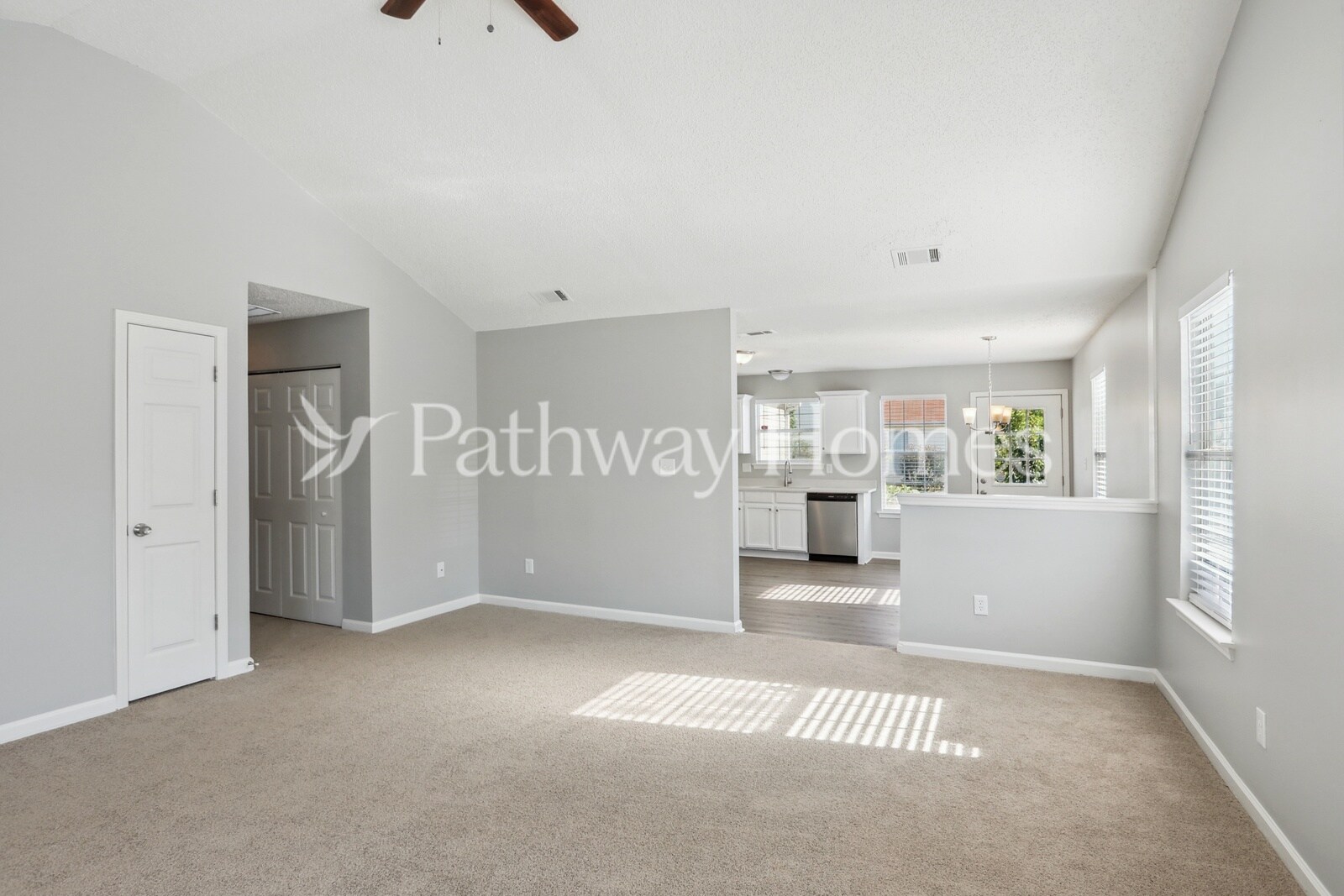 Building Photo - 449 Eagles Nest Way