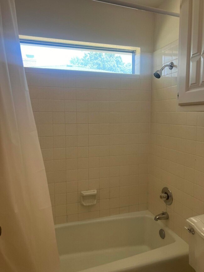 Building Photo - 5715 69th St