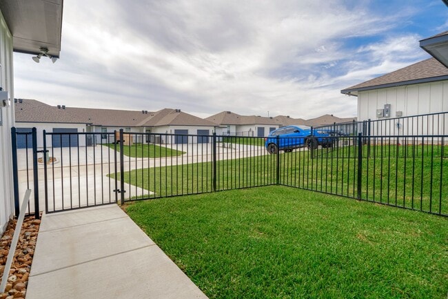 Building Photo - Where Style Meets Comfort: Elevate Your Living Experience