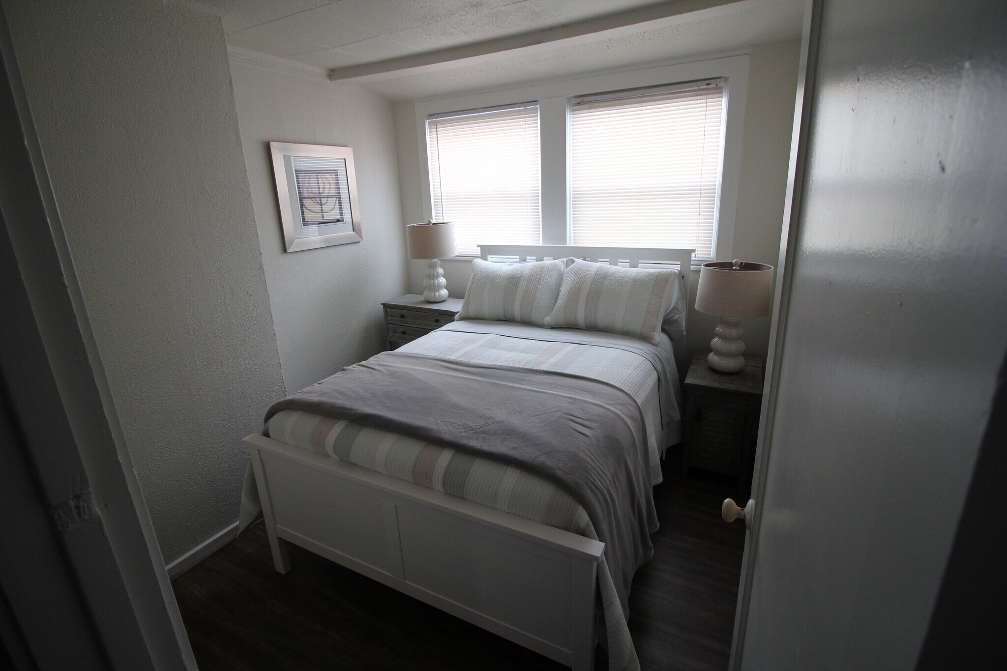 bedroom 2 - 204 Northeast 5th Avenue
