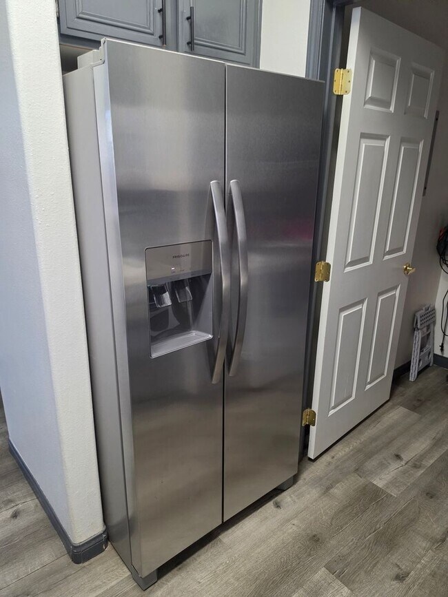 Building Photo - FULLY FURNISHED * 1BED/1BATH CONDO WITH 1 CAR GARAGE IN SOUTHWEST LAS VEGAS