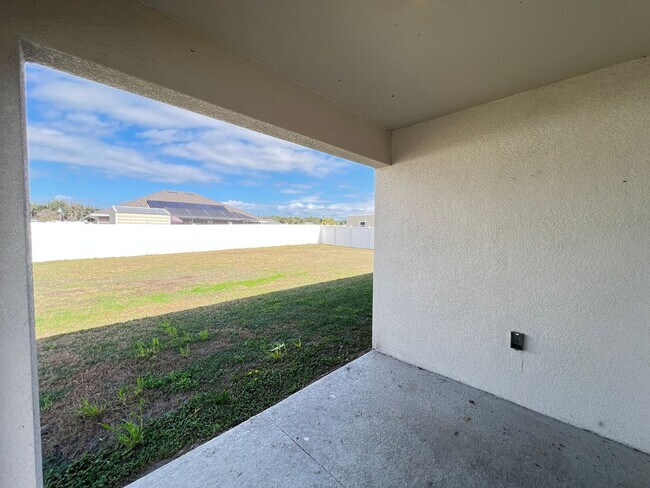 Building Photo - Spacious 4-Bedroom Smart Home in Belleview | No HOA Application Required - PROMO!! NO LEASE ADMIN...