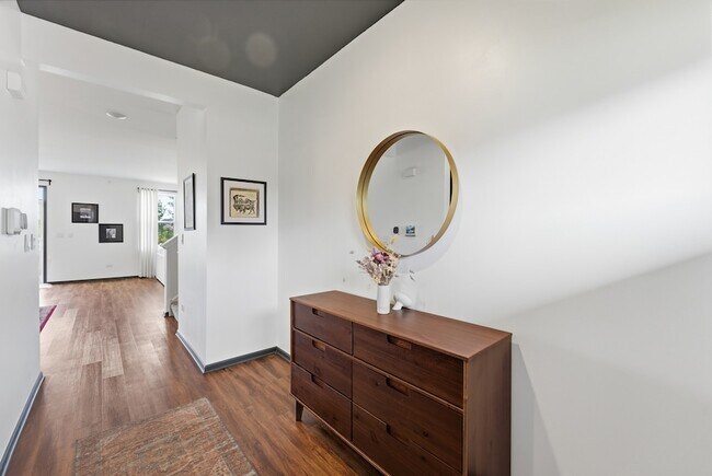 Building Photo - 25424 W Cerena Cir