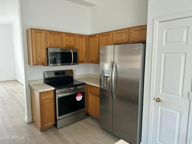 Building Photo - 1203 W Kesler Ln