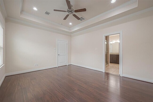 Building Photo - 1606 Parker St