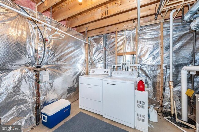 Building Photo - 18921 Fountain Hills Dr