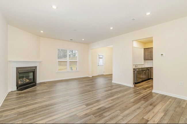 Building Photo - 1108 Congleton Pl