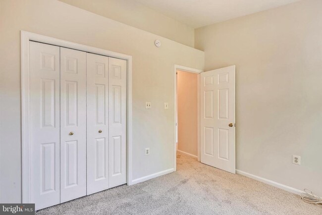 Building Photo - 11801 Rockaway Ln