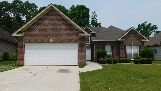 Primary Photo - 632 Forest Lakes Dr