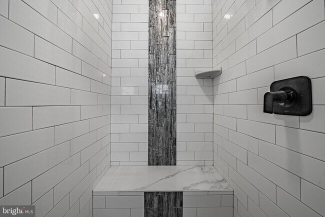 Building Photo - 5708 Park Blvd