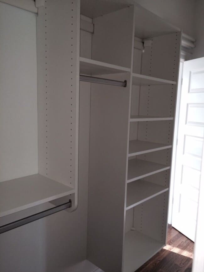 Building Photo - 2 Bedroom House with Attached Garage in Earlysville