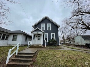 Building Photo - 1117 N 10th St