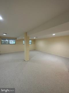 Building Photo - 15 Stafford Dr