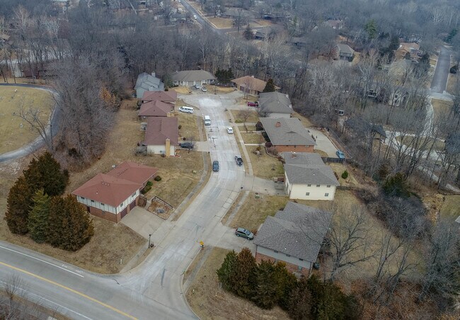 Building Photo - 1617-1619 Handley Place
