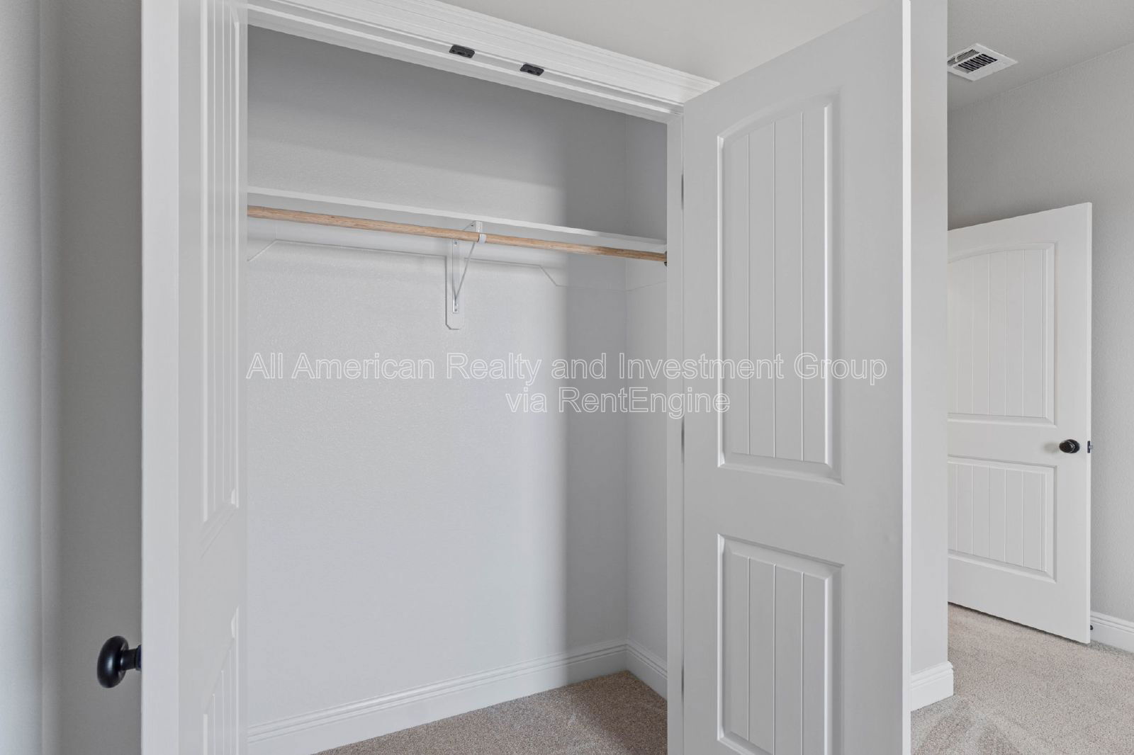 Building Photo - 189 Bon Ami Dr