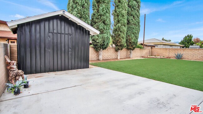 Building Photo - 428 S Meridian Ave