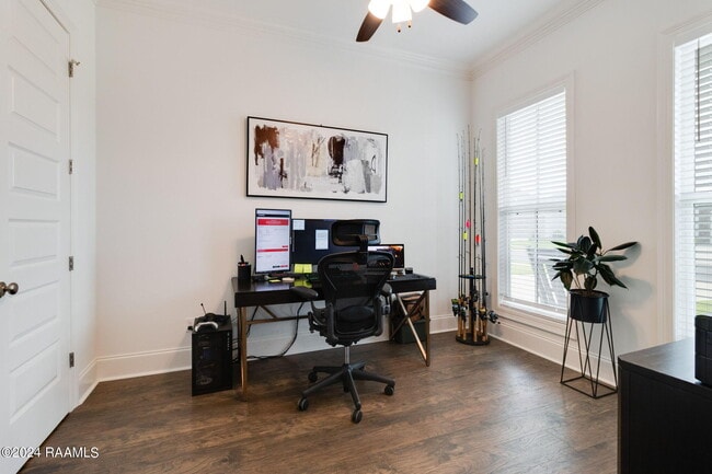 Building Photo - 201 Finsbury Ln