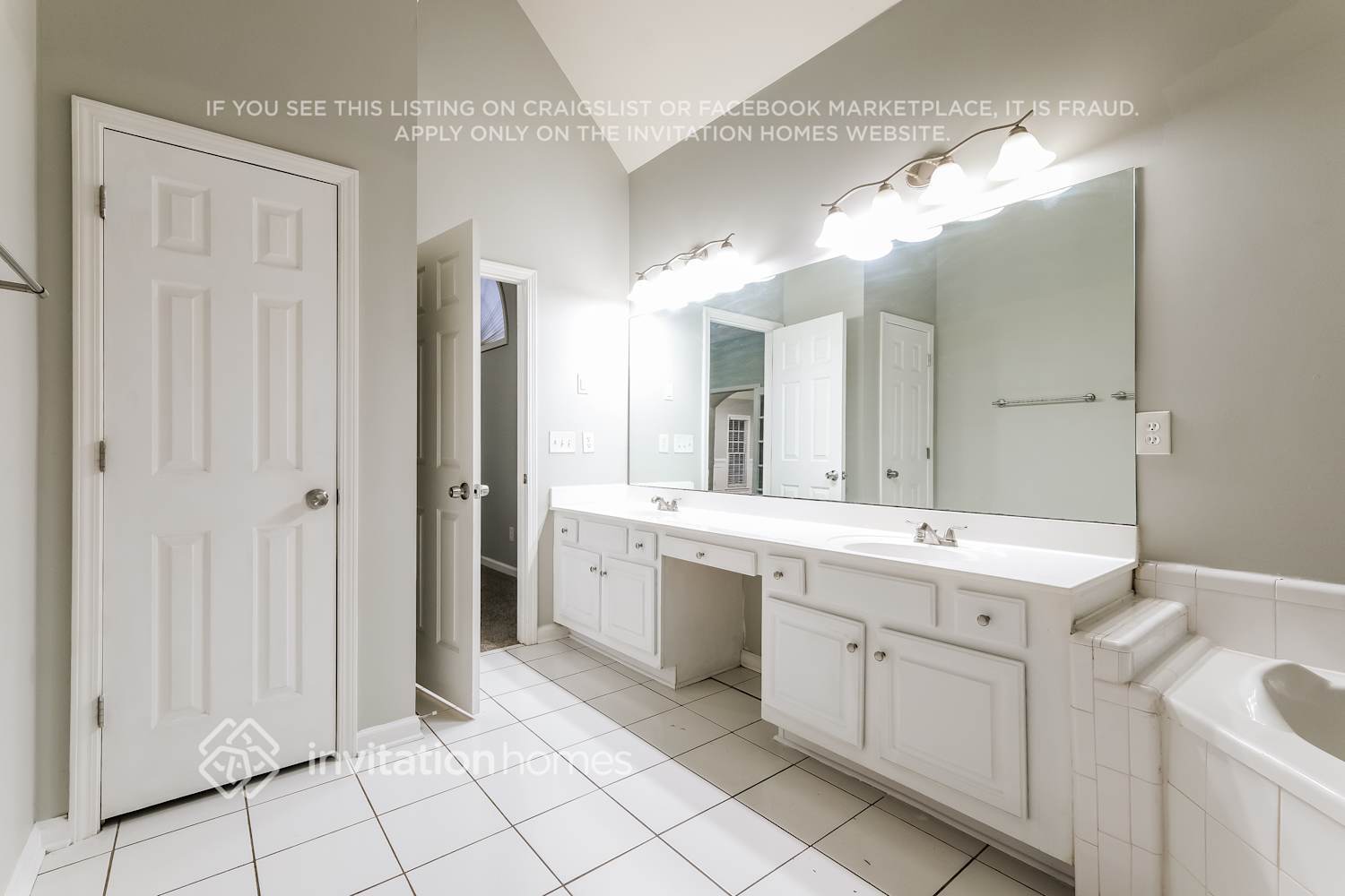 Building Photo - 1201 Regiment Ct NW