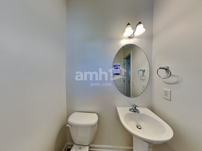 Building Photo - 4413 Singing Oak Court