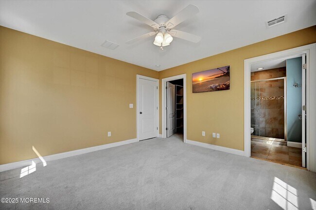 Building Photo - 15 Griggs Ave