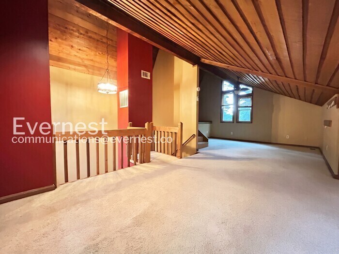 Building Photo - 770 Bayliss Dr