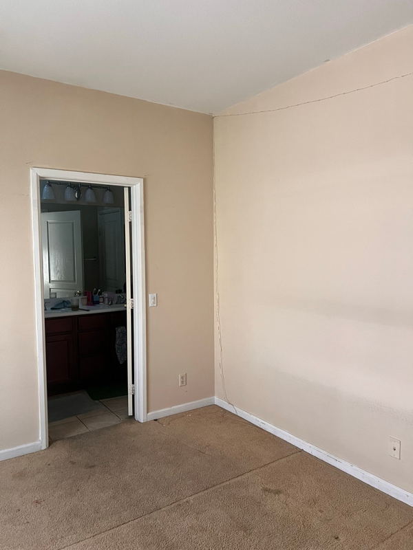 Building Photo - 10416 Via Cara