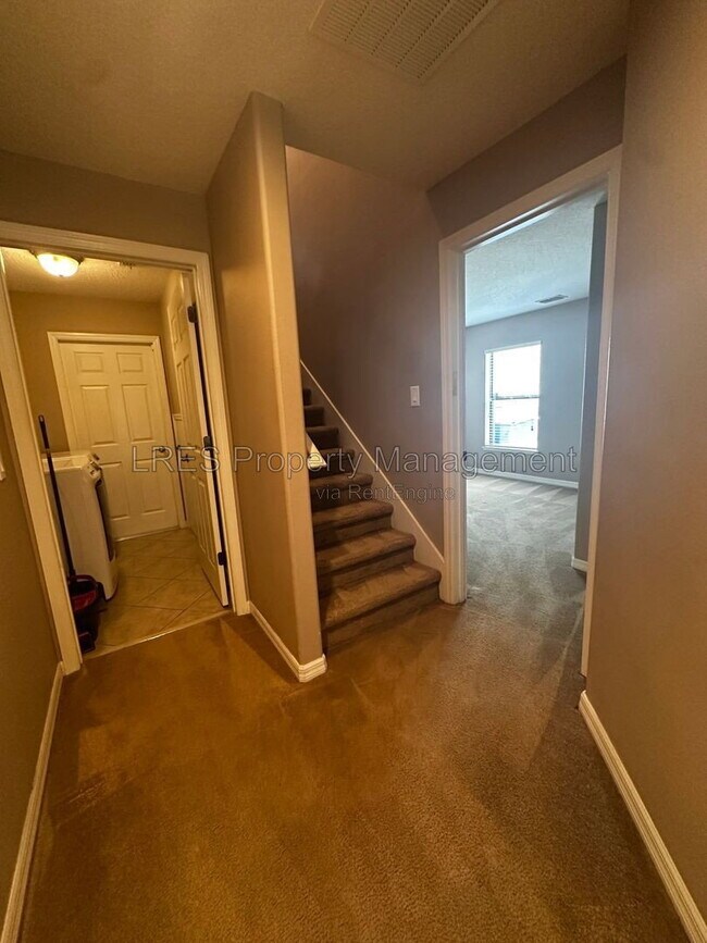 Building Photo - 3965 Marietta Way
