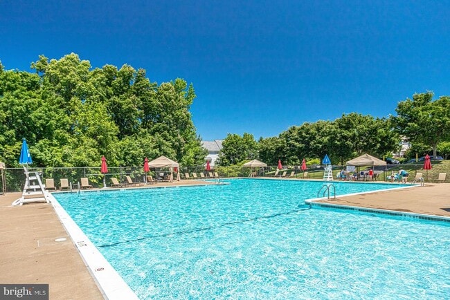 Building Photo - 46223 Wales Terrace