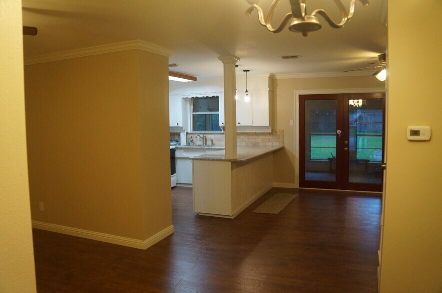 Back Door/Kitchen Bar 1 - 5428 Topper Drive