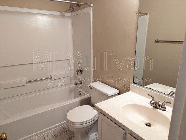 Building Photo - 118 Timber Ridge Dr