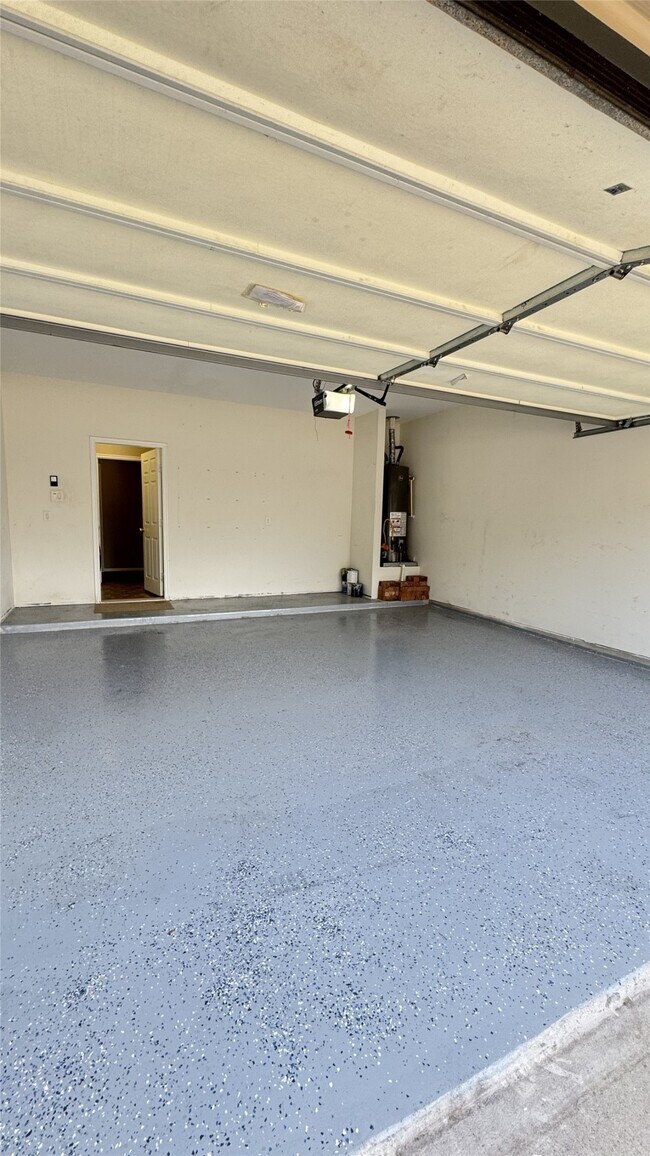 Building Photo - 24023 Buffalo Cove Ln