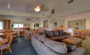 Building Photo - 1515 Pinellas Bayway S