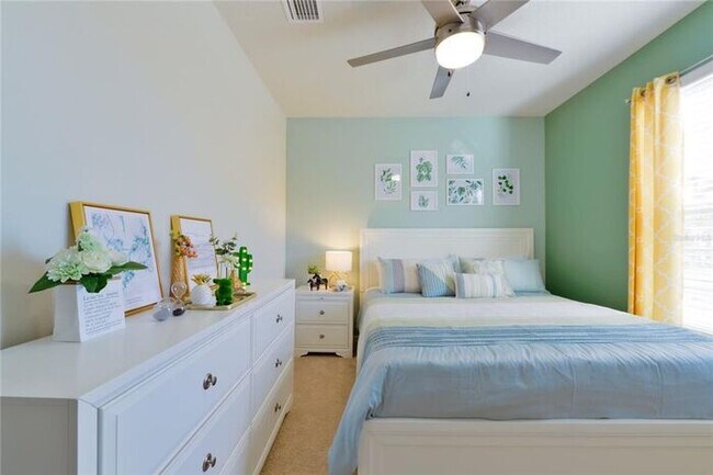 Building Photo - Resort Style Living - Windsor @ Westside