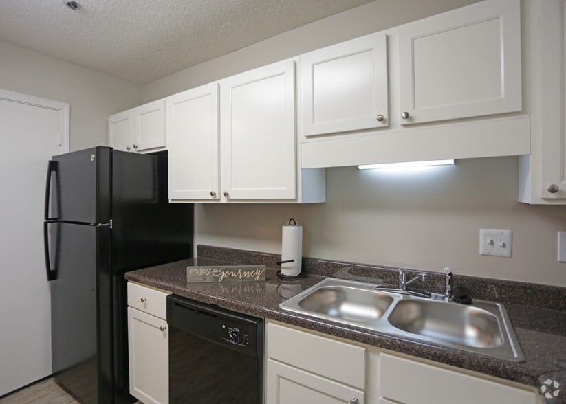 2Br, 2Ba - The Park at Buckingham