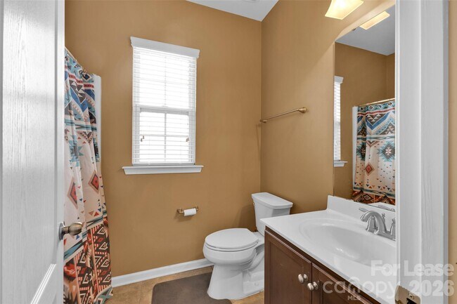 Building Photo - 9312 Ardrey Woods Dr