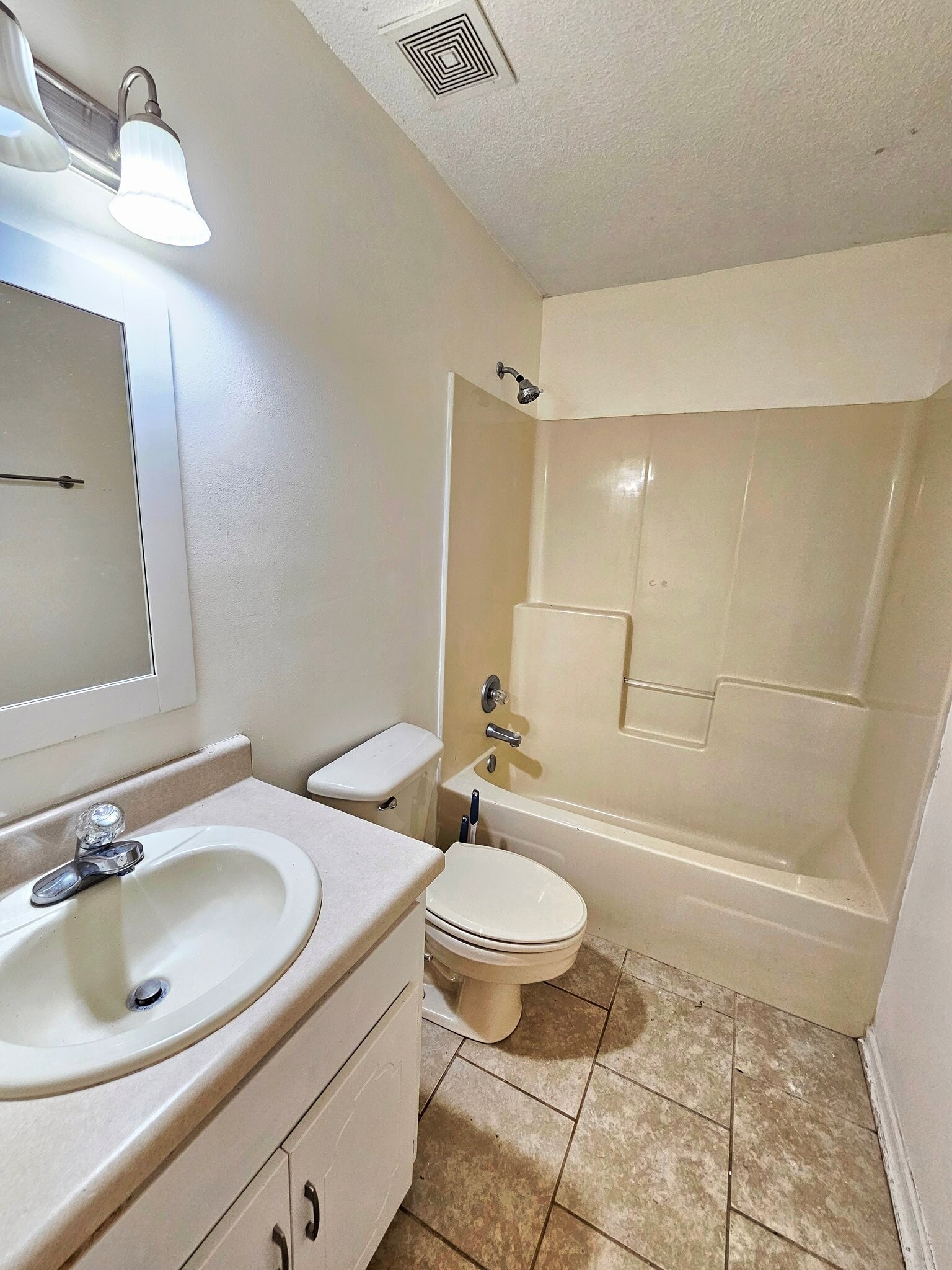 Building Photo - 206 Paulk Rd