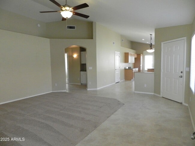 Building Photo - 13191 W Alvarado Cir