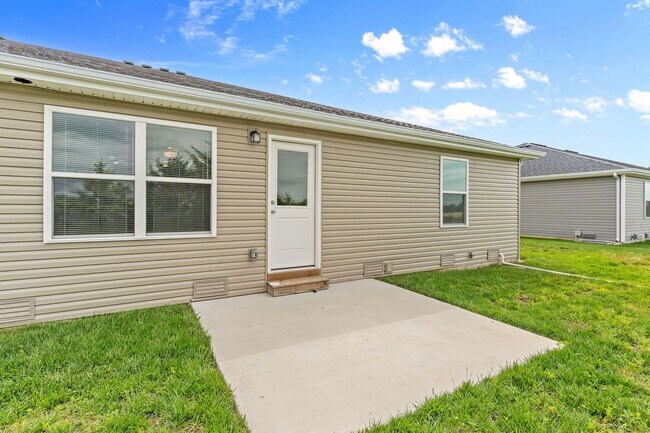 Building Photo - 1212 Choctaw Rd