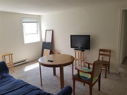 Building Photo - 370 Cherrydale Ave