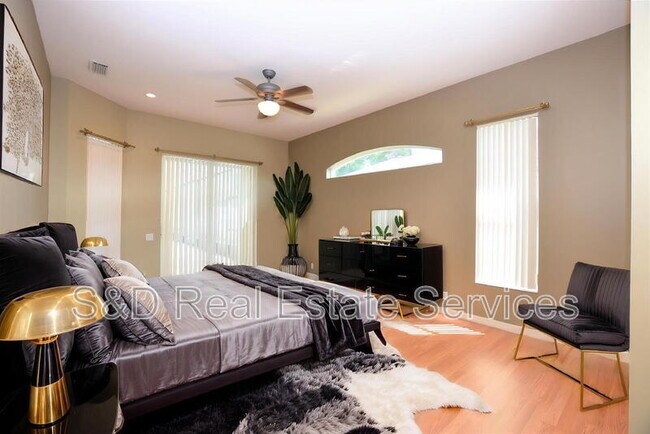 Building Photo - 2218 Longleaf Cir