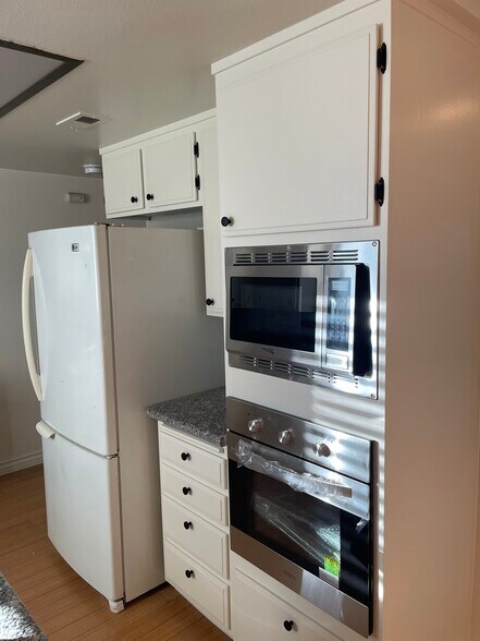 Building Photo - 211 Palmetto Dr