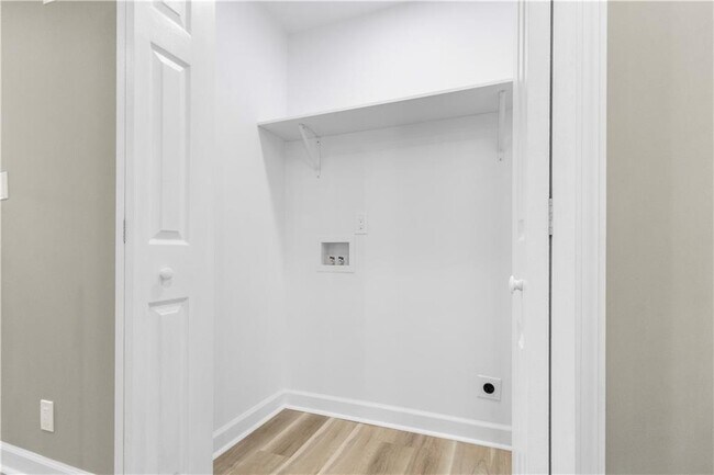 Building Photo - 2041 Nettie Ct