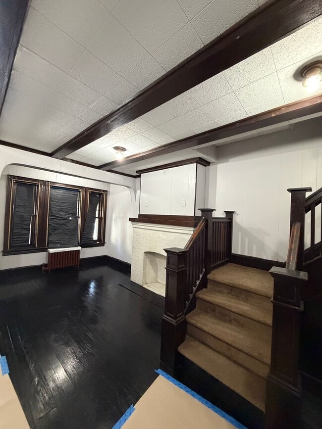 Building Photo - 257 Highland Ave