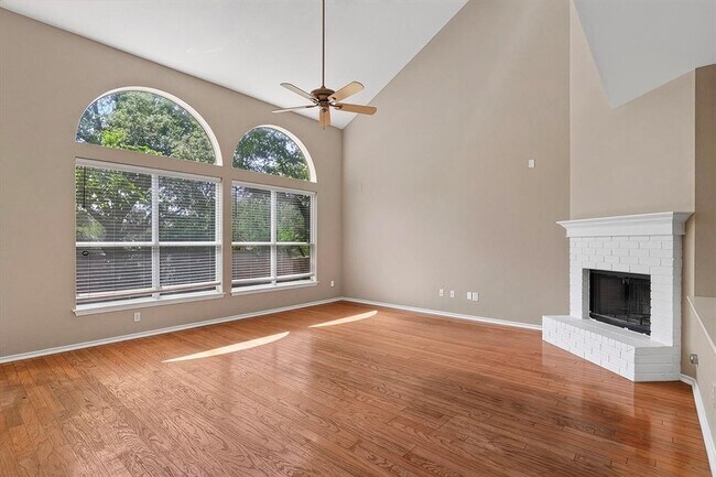Building Photo - 7021 Gentle Oak Dr