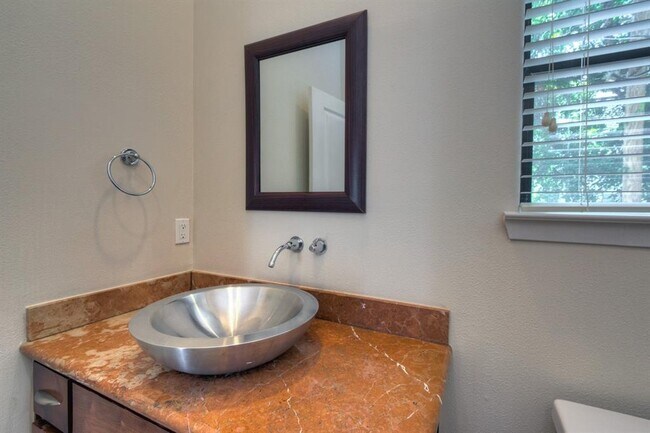 Building Photo - 6909 Staffordshire