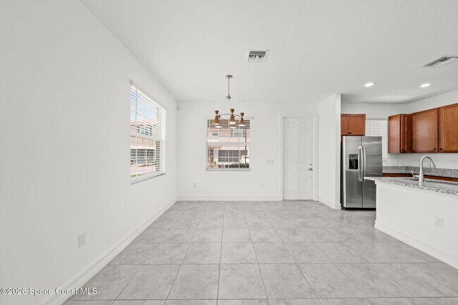 Building Photo - 1800 Noel Pl