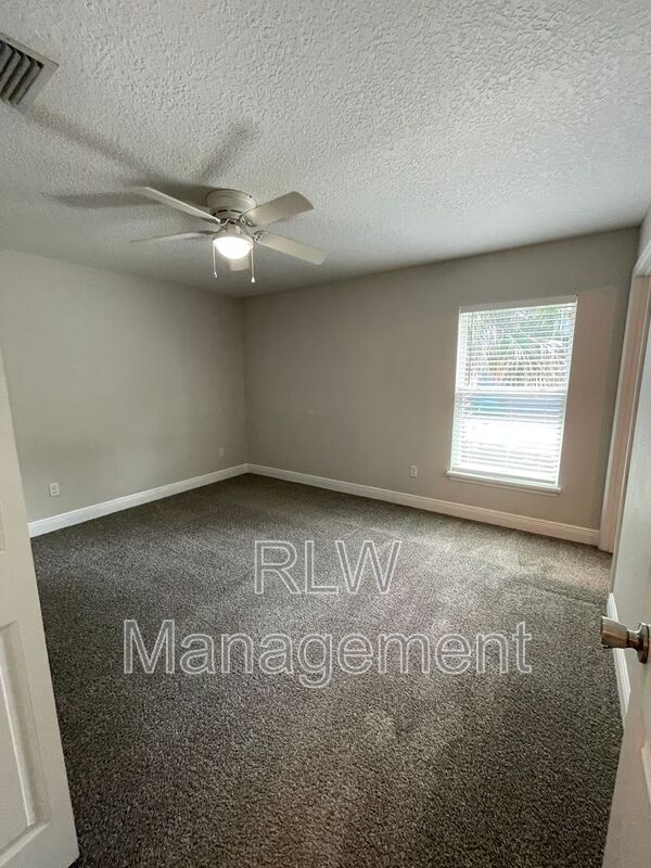 Building Photo - 528 E Citrus Ave