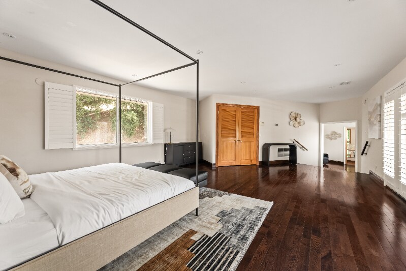 Building Photo - 3200 Oakley Dr
