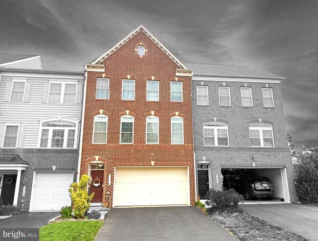 Building Photo - 21268 Park Grove Terrace