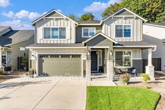 Building Photo - 746 SE 38th St